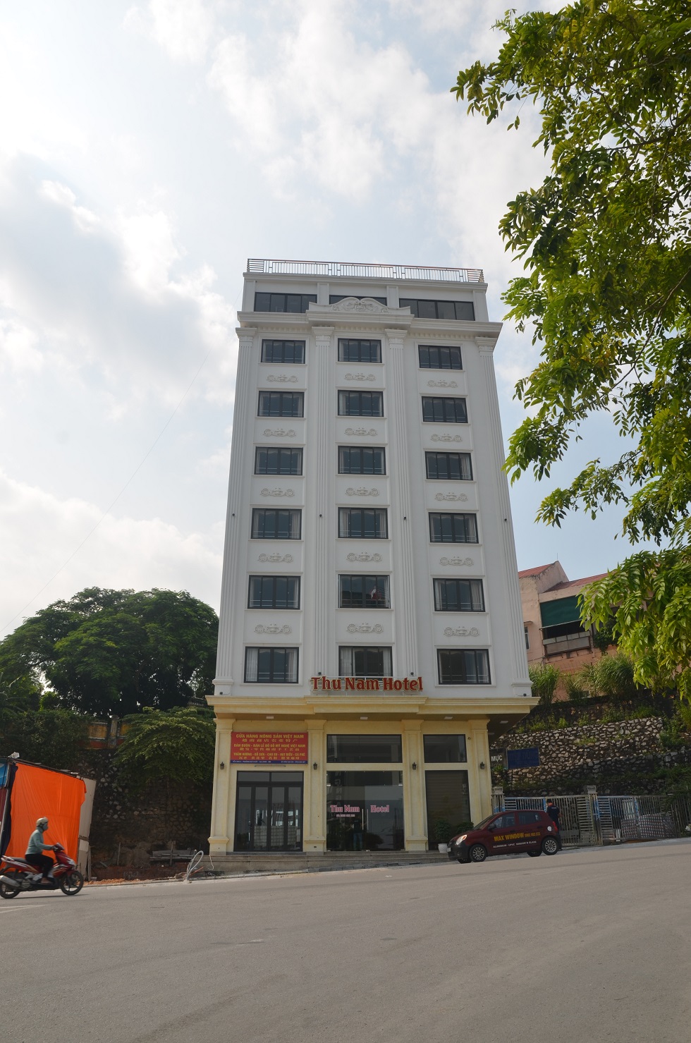 Khách sạn Thu Nam- Hạ Long